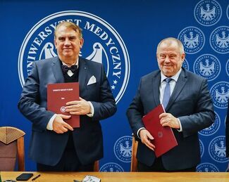 Dwa uniwersytety, jeden cel. Rozwój medycyny dzięki sztucznej inteligencji 