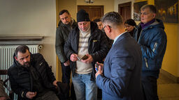 Czy lokatorzy z Farbiarskiej mają wynosić się z hoteli? Właściciel kamienicy dementuje