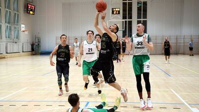 Przemysław Kusiak (z piłką) to jeden z liderów Matematyki