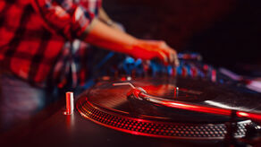 Imprezy klubowe w weekend (14-15 lutego)