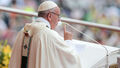 Papież Franciszek w krytycznym stanie. Zagrożenie nie minęło