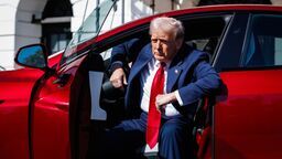 Donald Trump zasugerował dziś, że sam również będzie rozmawiał z Władimirem Putinem jeszcze w tym tygodniu