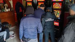 Ukrywał się przed policją – wpadł w nielegalnym kasynie