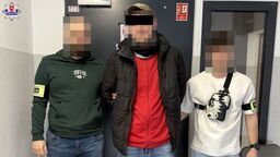 Był poszukiwany dwoma listami gończymi. Wpadł na budowie