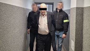 W trakcie ucieczki uderzył w radiowóz