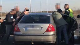 Łowcy głów namierzyli poszukiwanych przestępców - wracali z Niemiec