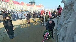 Dzisiaj dzień "Żołnierzy Wyklętych". Lublinianie złożyli kwiaty pod pomnikami