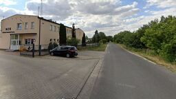 Działki leżą w pobliżu bazy MZK przy ulicy Brzegowej