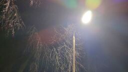 Parkowanie już nie po ciemku. Kolej postawiła latarnię