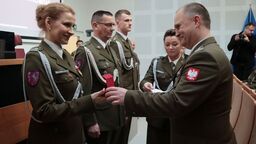 Lekarze i żołnierze w jednym. Dziś ich dzień