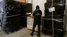 Obuwie sportowe z Chin przechwycone przez Krajową Administrację Skarbową 