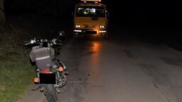 W wypadku spowodfowanym przez kierowcę Audi ucierpiał 47-letni motocyklista, ktróry z obrażeniami ciała trafił do szpitala