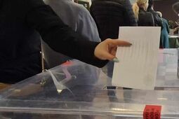 Wybory 2025. Mentzen lepszy od Trzaskowskiego w powiecie tomaszowskim. Wygrywa Nawrocki