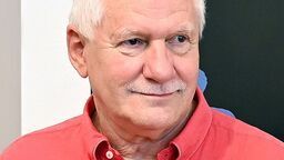 Lech Majewski ukończył zamojskie liceum plastyczne, wyjechał z miasta, zdobył światową sławę, ale jego związki z Zamościem są nadal bardzo silne