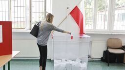 WYBORY PREZYDENCKIE 2020: W drugiej turze (12 lipca 2020) w województwie lubelskim oddano 1 094 083 głosów.
725 423 (66,31%) otrzymał Andrzej Duda, a 368 630 (33,69%) Rafał Trzaskowski