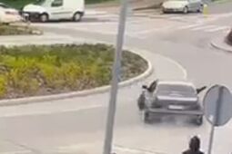Skończyli szkołę i driftowali na rondzie. Ile ich to kosztowało?