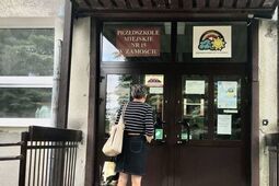 Niż demograficzny dotarł do miasta. Mniej dzieci w klasach. A co z przedszkolami?