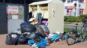 Przepełnione pojemniki w Białej Podlaskiej