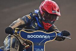 Bartosz Zmarzlik uświetnił swój setny występ w cyklu Grand Prix efektowną wygraną