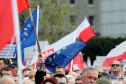 Zwolennicy Trzaskowskiego i Nawrockiego przyjadą na marsze. Szykuje się paraliż stolicy?