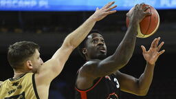 Courtney Ramey w czwartej kwarcie zdobył 11 ze swoich 16 punktów