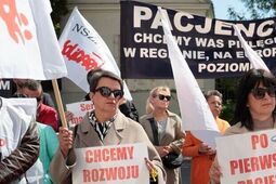 Szpital walczy o kontrakt dla kardiochirurgii. Pracownicy wyszli na ulice
