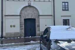 Prezydencka limuzyna sprzedana. Chcą teraz kupić nowe auto dla ratusza