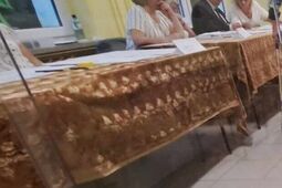 Radny wyjechał z Polski. Mieszkańcy pójdą do urn w wakacje