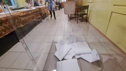 Radny wyjechał z Polski. Mieszkańcy pójdą do urn w wakacje