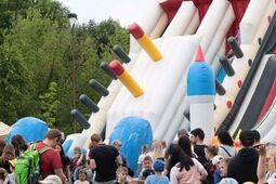 Piknik Rodzinny w Parku Ludowym przyciągnął tłumy. Lublinianie rozpoczęli weekend aktywnie i z uśmiechem