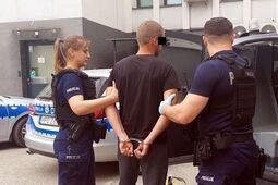 Zaatakował nożem i uciekł z miejsca zdarzenia. Grozi mu nawet dożywocie