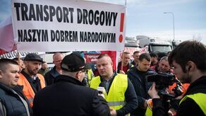 W środku Rafał Mekler