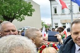 Mieszkanie Karola Nawrockiego: Tłumaczenia, oświadczenia i oskarżenia