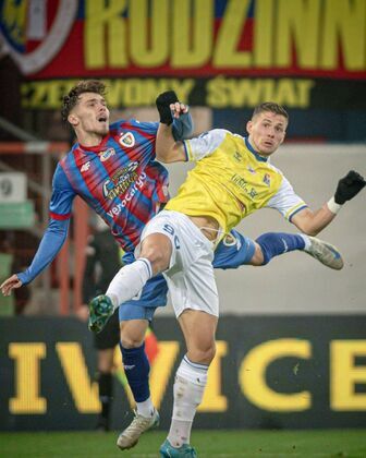 W pierwszym meczu Motor pokonał Piasta 3:2, a trzy gole dla gości zdobył Samuel Mraz