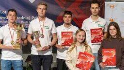 Studenci z Chełma zdobyli niebo. Sukces młodych pilotów z PANS