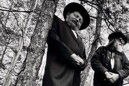 Muzyczna podróż przez świat. Nowy projekt Symchy Kellera i Darka Malejonka