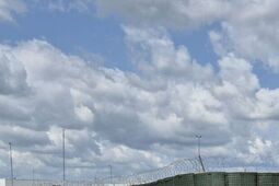 Wojsko pojawiło się na lubelskim lotnisku. Skąd ich obecność?