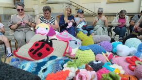 Oczko prawe, oczko lewe... czyli Światowy Dzień Dziergania w Miejscach Publicznych w Lublinie