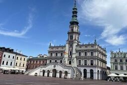 Naborów było kilka. W końcu Zamość ma panią sekretarz