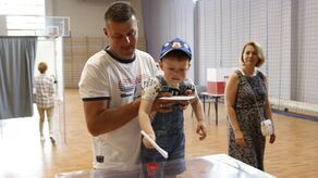 Głosowanie w OKW nr 13 -hala ZST w Puławach