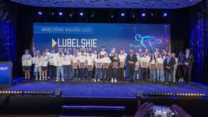 Młodzi i zdolni sportowcy uhonorowani przez marszałka