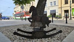 „Konik na biegunach” na stałe w Lublinie