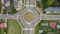 Od dwóch dni obowiązuje nowa organizacja ruchu na rondach w Łęcznej