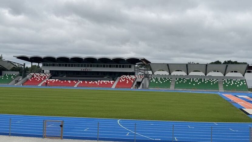 Teoretycznie stadion OSiR po przebudowie jest już właściwie gotowy, ale niestety nie może być otwarty