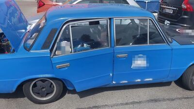 Skrajna nieodpowiedzialność. Zostawił córeczkę w rozgrzanym aucie