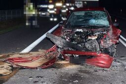 Pijany kierowca uciekł do lasu po kolizji. Wpadł dzięki strażakom z OSP