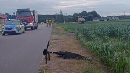 Pędzili pożyczoną hulajnogą. Do szpitala zabrał ich śmigłowiec