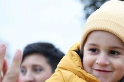 "Akcja jest taka, iż ja daję piątaka, Ty dajesz piątaka". Wesprzyj leczenie małego Jasia Greli