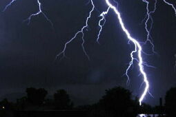 Niespokojnie w pogodzie. Prognozowane burze z gradem