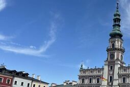 Nabór za naborem. A sekretarza jak nie było, tak nie ma